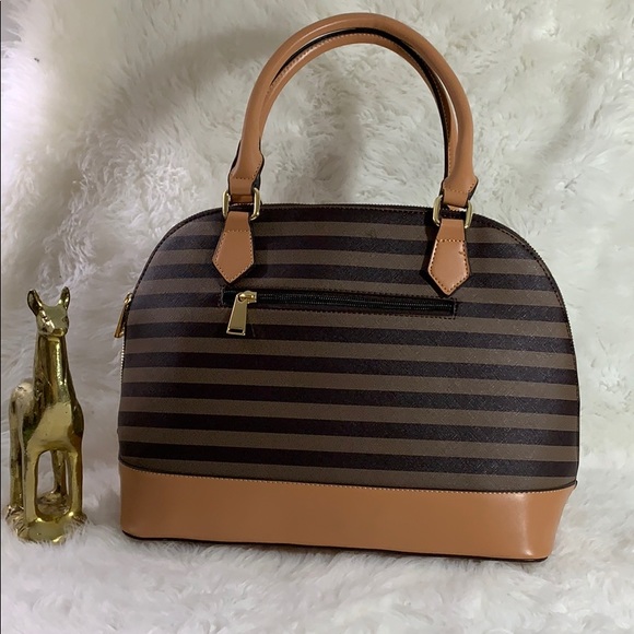 Adrienne Vittadini Size Medium Satchel Brown/Gold - Picture 3 of 5